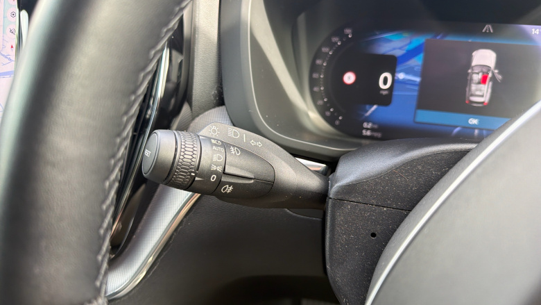 Volvo Xc60 2.0 B4D R DESIGN 5dr AWD Geartronic Diesel Estate